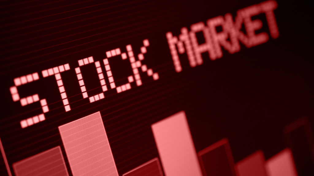 Smart Investing: Should I Invest in Index Funds or ETFs?