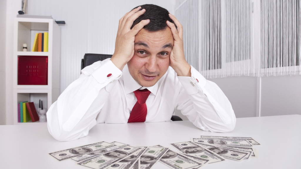 7 Signs You’re in a Debt Trap (and How to Escape) 💡